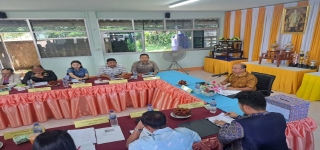 ประชุม ณ ศาลา หมู่บ้าน หมู่ที่ 2 ต.ทุ่งหลวง อ.ละแม จ.ชุมพร